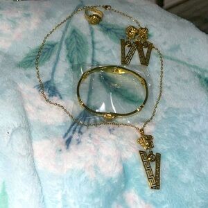 Faux Gold Tone Necklace Clamper Bracelet, Ring & Earrings Faux Designer Set